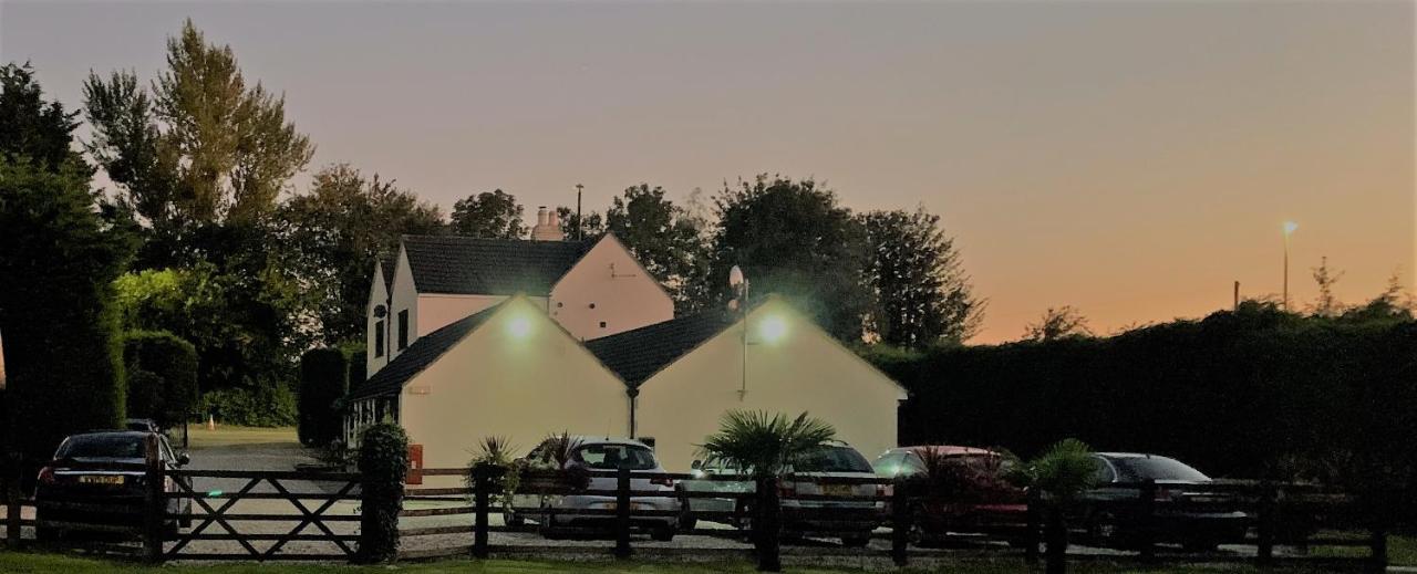 Hope Orchard Bed & Breakfast Cheltenham Bagian luar foto