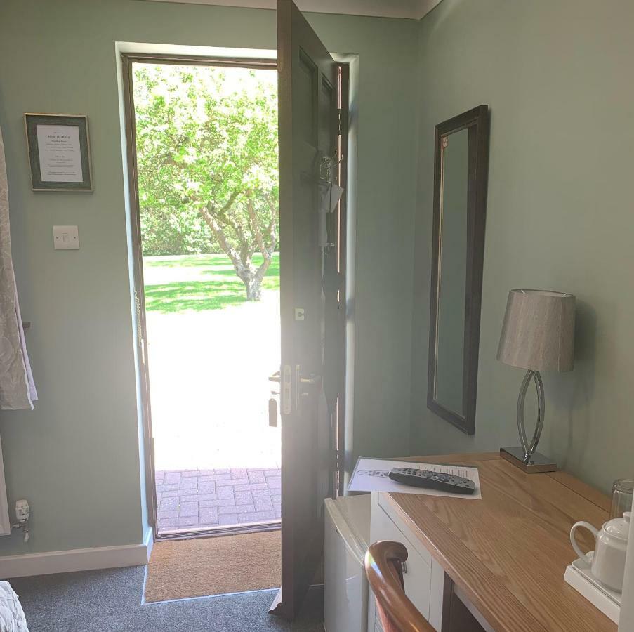 Hope Orchard Bed & Breakfast Golden Valley Bagian luar foto